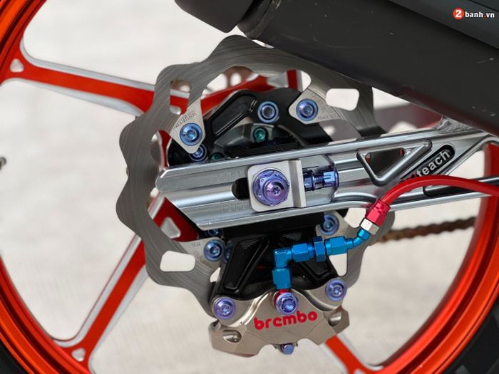 Rem belakang juga mendapatkan upgrade istimewa