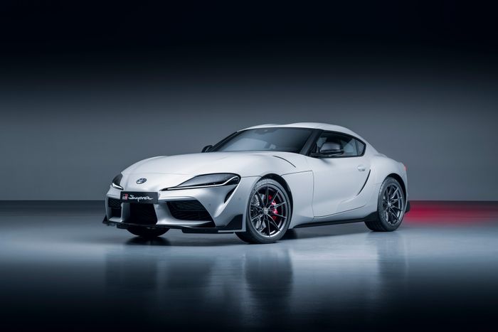 Toyota GR Supra dengan transmisi manual telah meluncur.
