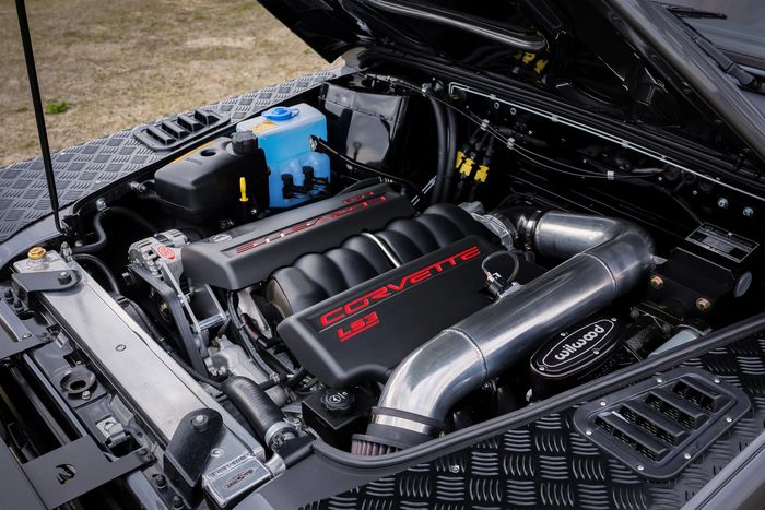 Restomod Land Rover Defender 110 makin sangar dibekali mesin V8 LS3 Chevy Corvette