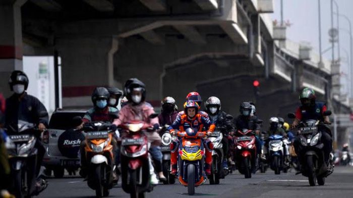 Meme Dani Pedrosa dan Marc Marquez