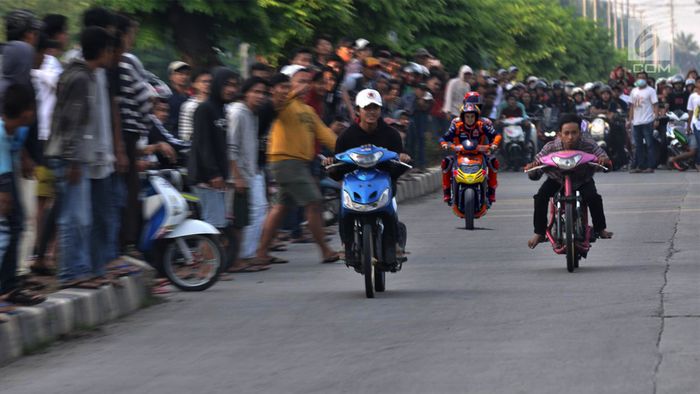 Meme Dani Pedrosa dan Marc Marquez