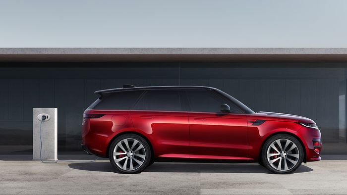Range Rover Sport terbaru dikembangkan berbasis MLA-Flex dan dapat penggerak plug-in hybrid.