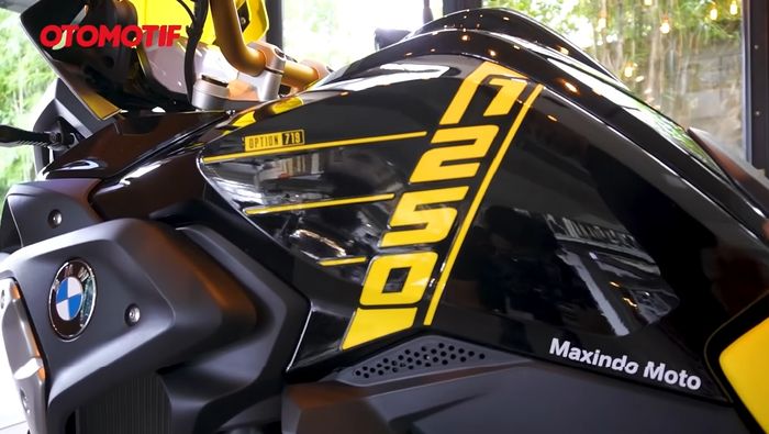 Tangki BMW R 1250 GS 40 th Anniversary