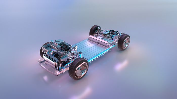 Renault Scenic Vision memiliki motor listrik dan fuel cell hidrogen.