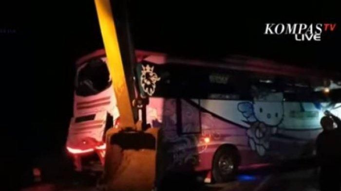 Kecelakaan maut Bus Hello Kitty