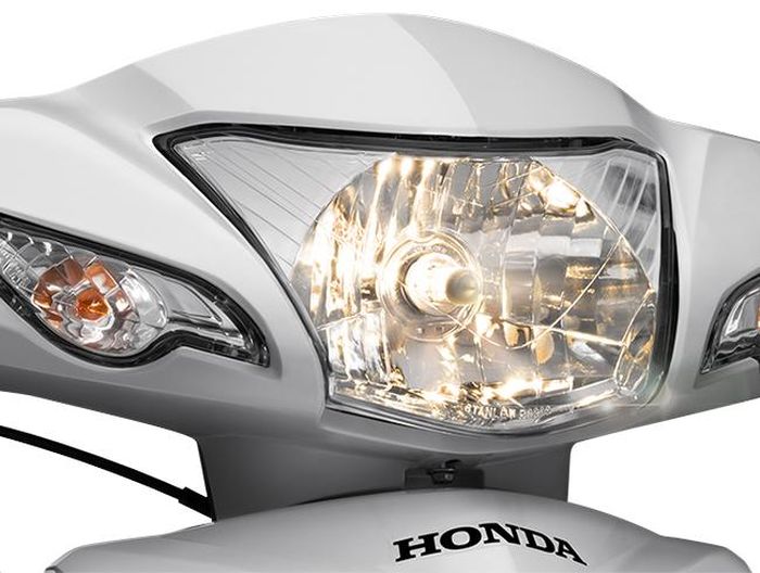 Lampu Honda Wave Alpha 110 masih pakai bohlam