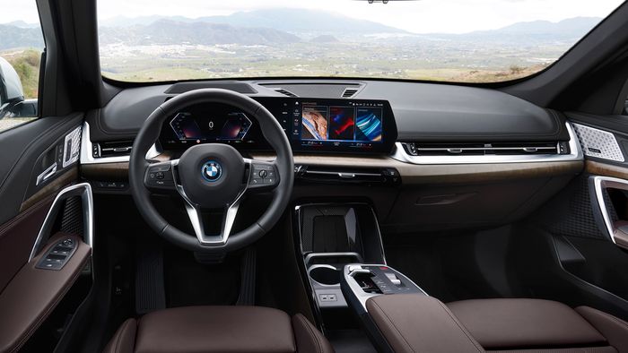Interior BMW iX1.