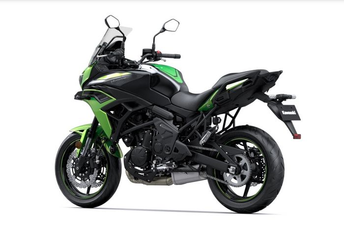 Tampak belakang Kawasaki Versys 650 2022