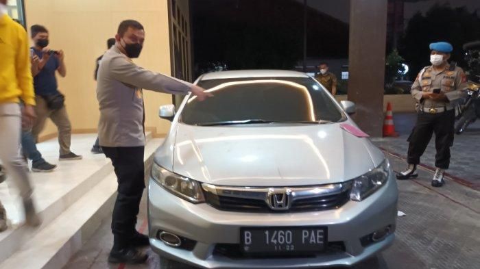 Honda Civic FB2 yang digondol maling seorang disabilitas dengan modus COD