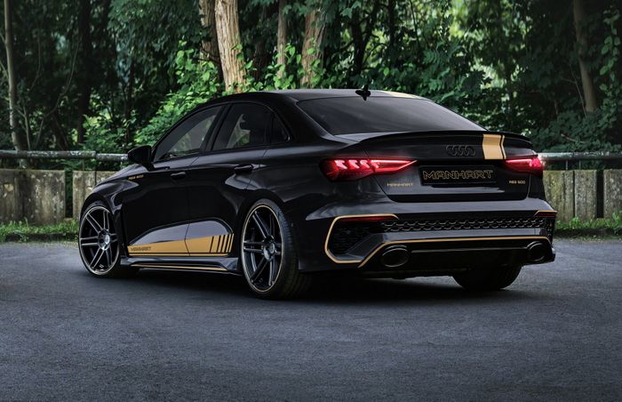 Modifikasi Audi RS3 Sportsback sedan membawa visual cantik dan mesin bengis