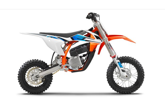 KTM SX-E 5, motor listrik kembaran Husqvarna EE 5 