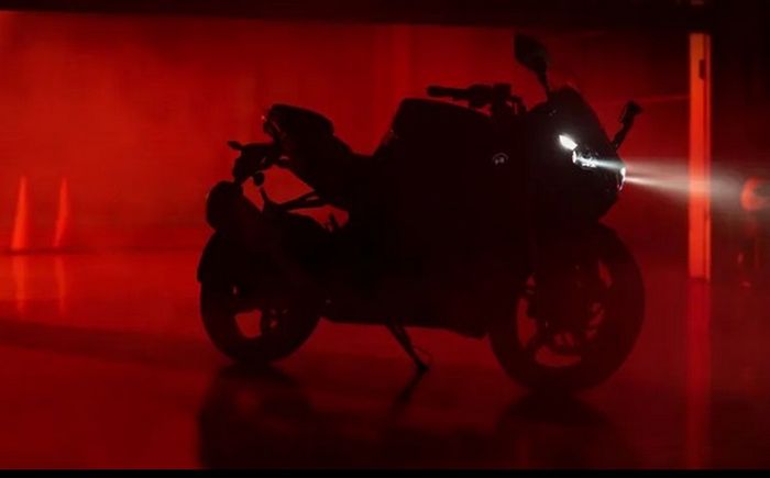 Bocoran berupa siluet BMW G310RR