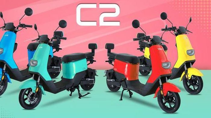 Motor listrik Viar C2 tersedia 4 pilihan warna