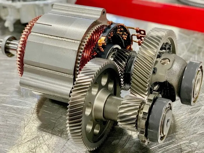 ILUSTRASI. Motor Traksi Mobil Listrik Chevrolet Bolt