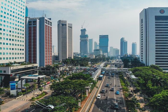 Jakarta merupakan salah satu ibu kota di dunia yang memiliki polusi udara terburuk.