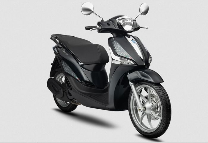 Piaggio Liberty One ada tambahan stripping di bodi