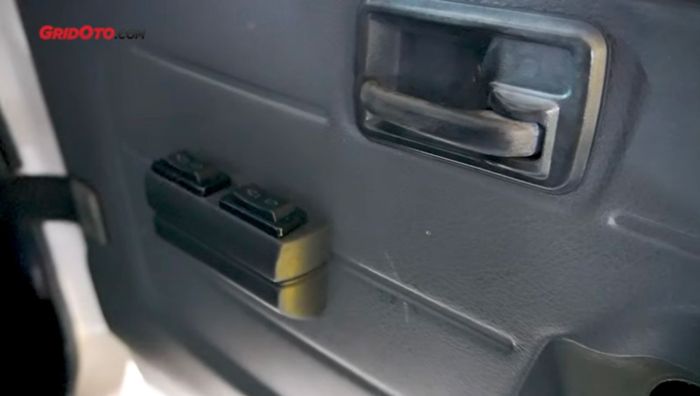 Door trim set asli dari JA22 lengkap dengan power window