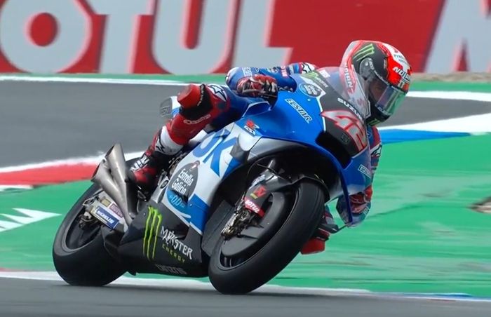 Di kancah MotoGP, Suzuki pun nampak kesulitan mendulang hasil baik sampai paruh musim pertama. 