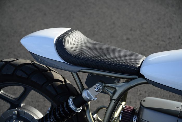 Subframe sudah dirombak dan dipasangi buntut kustom