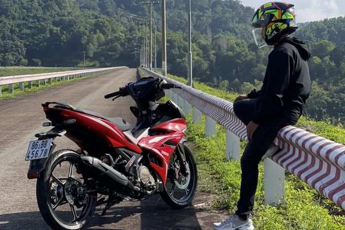 Modifikasi Yamaha MX King 150 yang keren