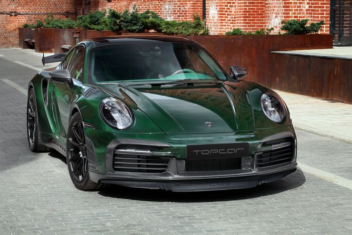 Modifikasi Porsche 911 Turbo S tampil eksotis dengan bodi full karbon dan kelir hijau
