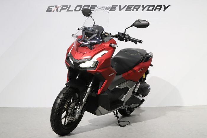 Skema kredit Honda ADV 160 sudah keluar nih, angsurannya mulai Rp 1,3 jutaan, bisa diangsur 47 kali.