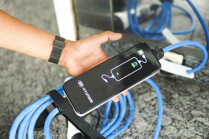 Portable Charger Mobil Listrik Hyundai