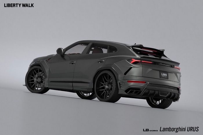 Tampilan belakang modifikasi Lamborghini Urus sukses dibuat sangar