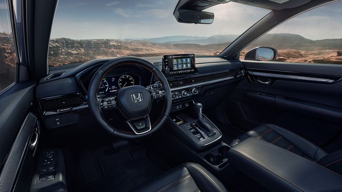 Interior Honda CR-V generasi terbaru.