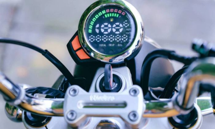 Spidometer digital Manken TY150 punya takometer