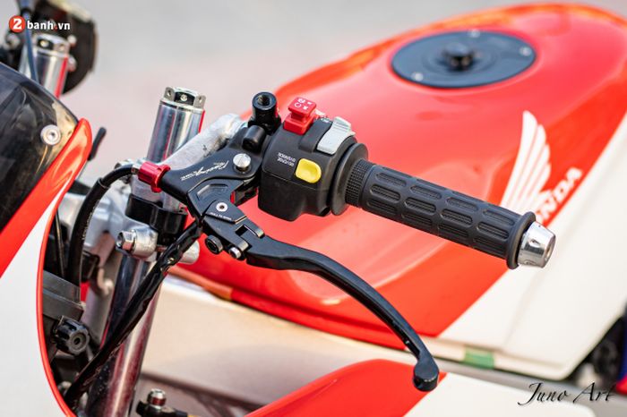 Tuas kopling turut diganti dengan produk TWM