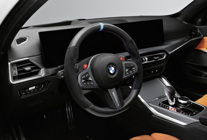 Tampilan kabin modifikasi BMW M3 Touring diberi aksesori pemanis 