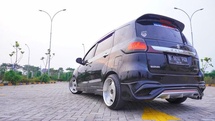 Suzuki Ertiga lebih istimewa dengan kaki-kaki kece