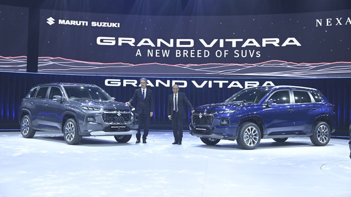 Suzuki Grand Vitara diluncurkan di India.