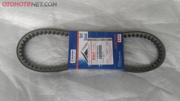 V-belt yang terbuat Chrolopene Rubber (CR) merupakan jenis v-belt yang paling banyak digunakan pada CVT motor matic.