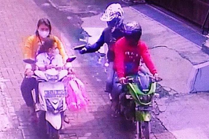 Pelaku penembak istri TNI naik Kawasaki Ninja 150 R diberi uang Rp 120 Juta 