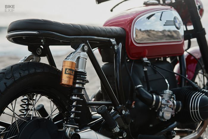 Subframe dirombak dan ditopang oleh shock Ohlins