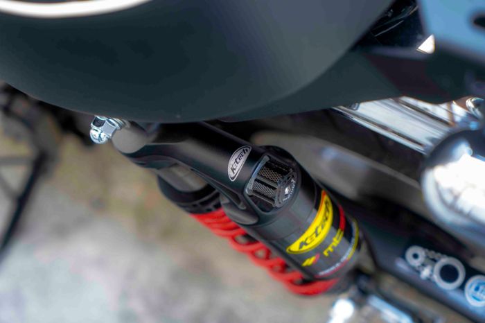 Suspensi belakang pakai shock K-tech