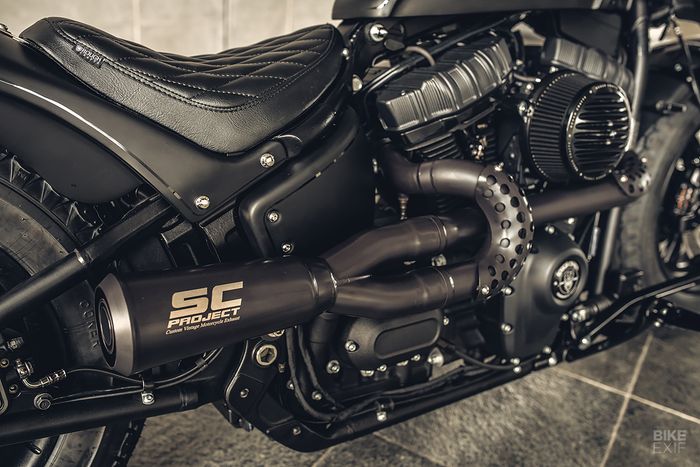 Sektor mesin masih cukup standar tapi mendapatkan beberapa cover dan part baru