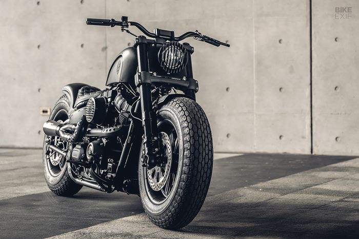 Harley-Davidson Fat Bob bobber yang tampil sangar