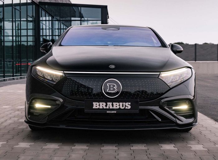Modifikasi Mercedes-Benz EQS ala Brabus ini fokus merevisi sisi aerodinamika
