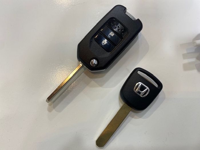 Kunci mobil dengan immobilizer kini bisa diduplikasi