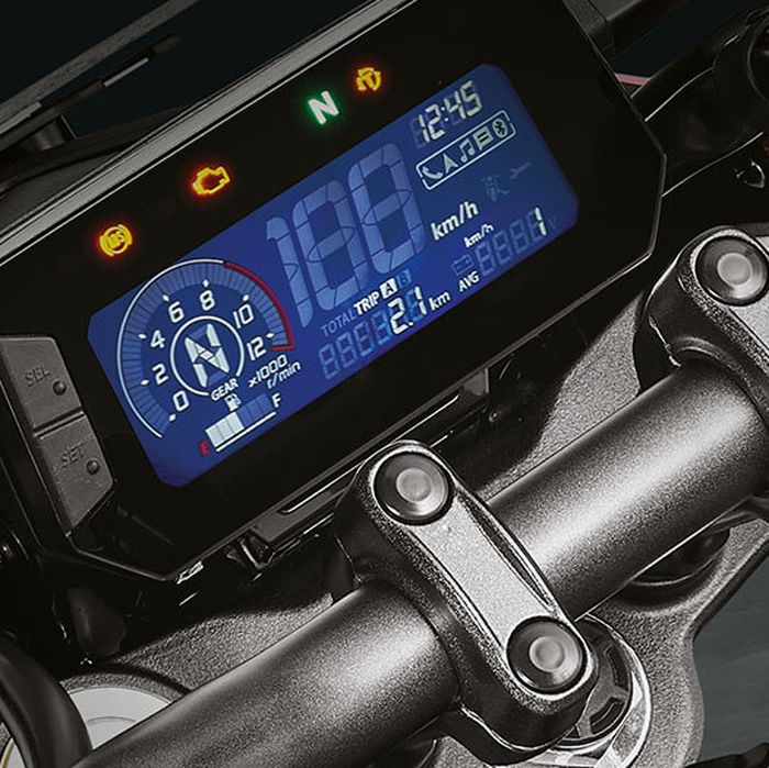 Panel instrumen Honda CB300F, sudah full digital dengan fitur koneksi HSVCS