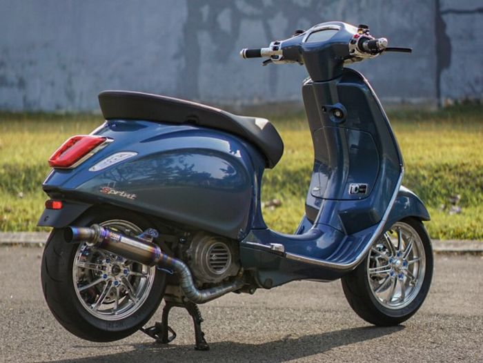 Modifikasi Vespa Sprint yang istimewa