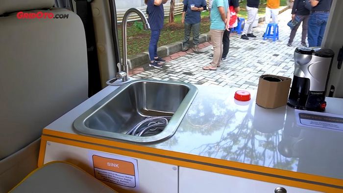 Wastafel lansiran Dometic