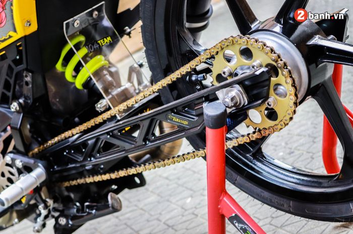 Swingarm diganti dengan produk aftermarket