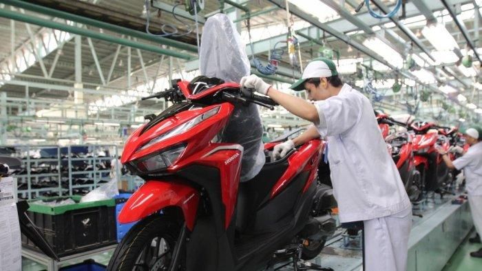 Proses produksi Honda Vario 125 di pabrik
