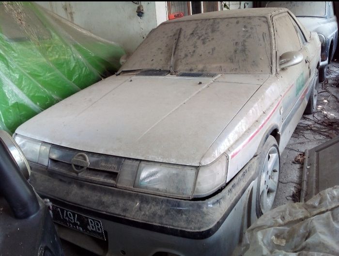 Nissan Sentra Sport Coupe 1988.