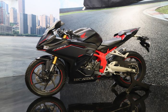 Honda New CBR250RR SP