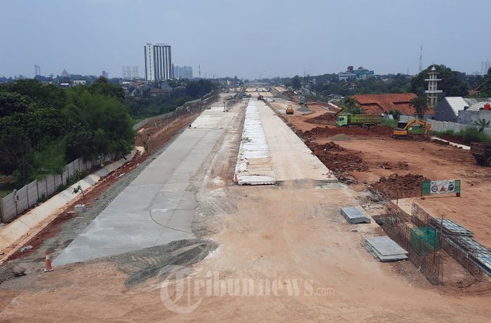 Potret lokasi proyek tol Cijago Seksi 3, Senin (19/09/2022).